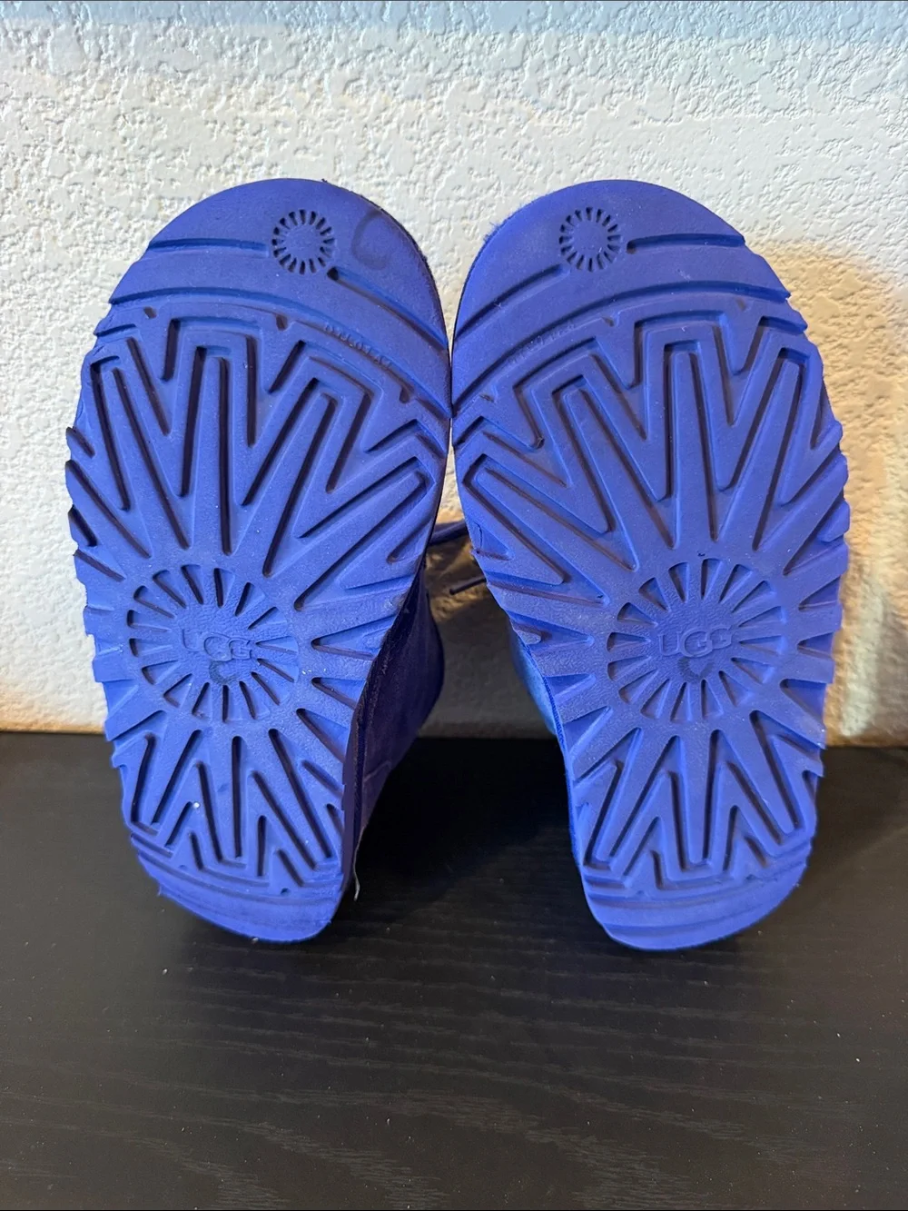 UGG purple neumel